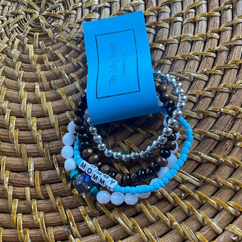 🎁 NWT Mommy  Bracelet set